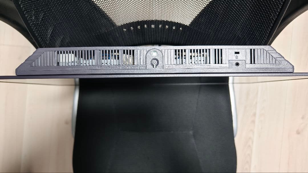 （訳あり）LG ultragear 27GR95QE-B　wqhd 240Hz