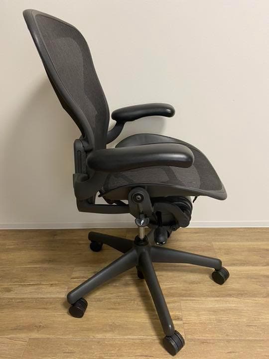 ハーマンミラー アーロンチェア　Bサイズ　スタンダード