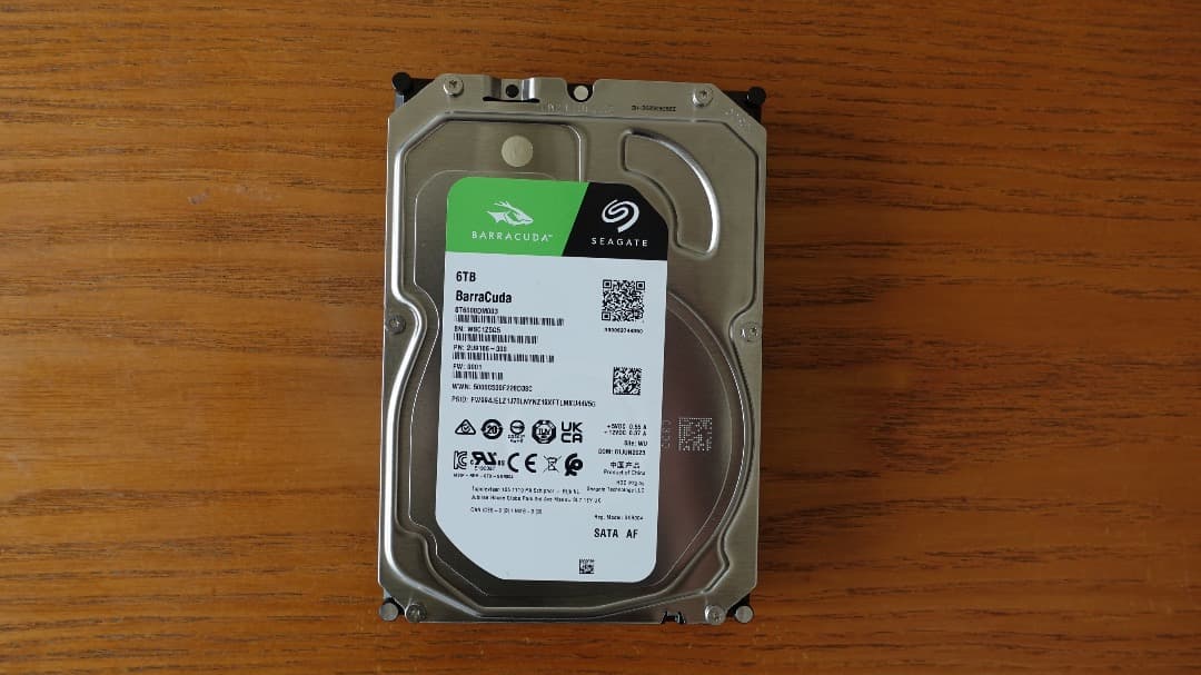 内蔵型ハードディスクドライブ Seagate Barracuda 6TB HDD