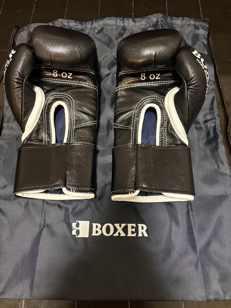 ISAMI BOXER ボクシンググローブ 8oz ベルクロ 黒