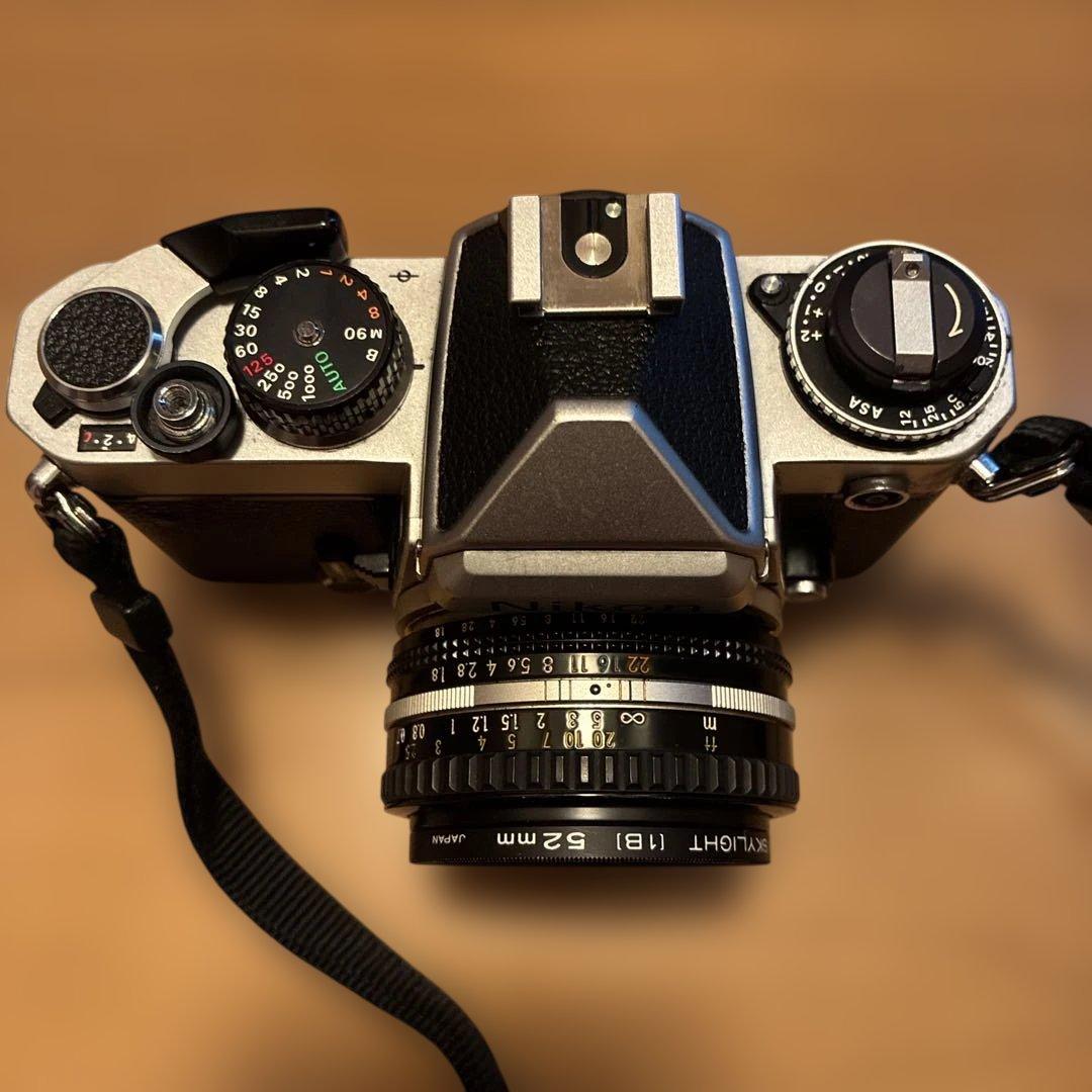 Nikon 一眼レフカメラ Nikkor 52mm f/1.8