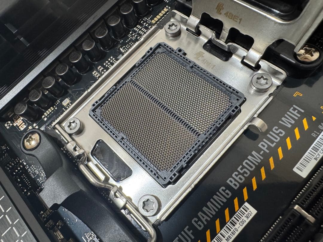 【MB】ASUS TUF B650M WIFI AM5【中古】