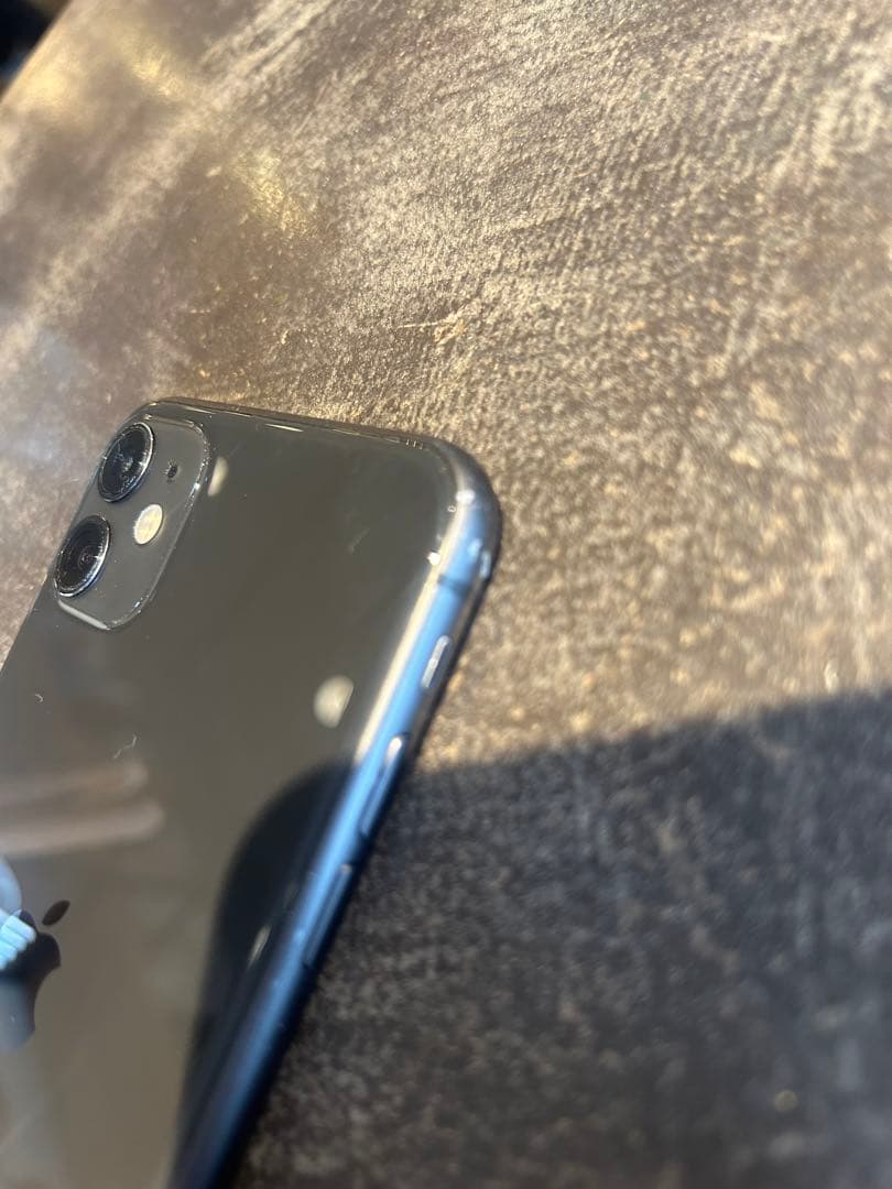 Apple iPhone 11 ブラック SIMフリー64GB