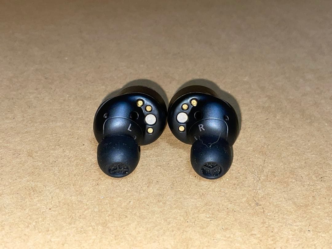 Tecnichs EAH-AZ80-K ブラック　ワイヤレスイヤホン