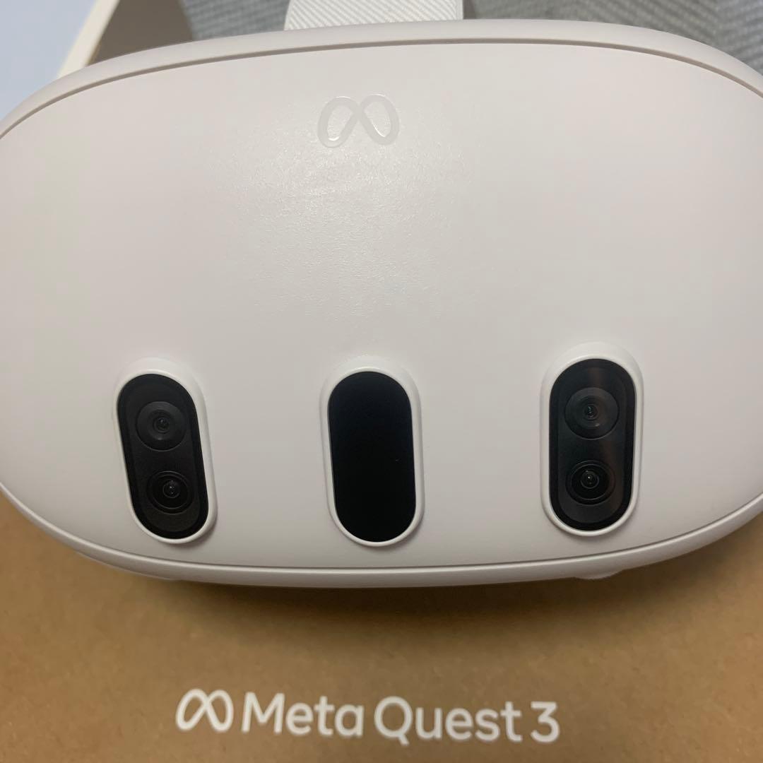  Quest 3 128GB VRヘッドセットとコントローラー
