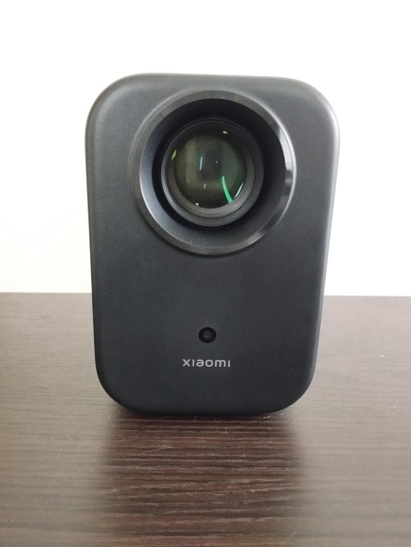 Xiaomi Smart Projector L1 本体