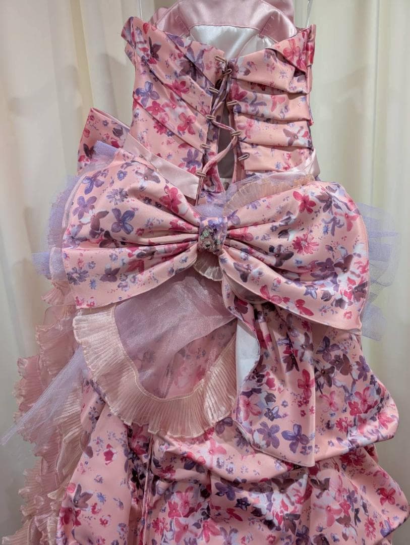 フリル花柄ピンク　コスプレ　衣装　ウエディング　カラードレス