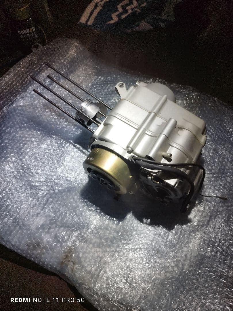 スーパーカブ エンジン 中華エンジン 110cc