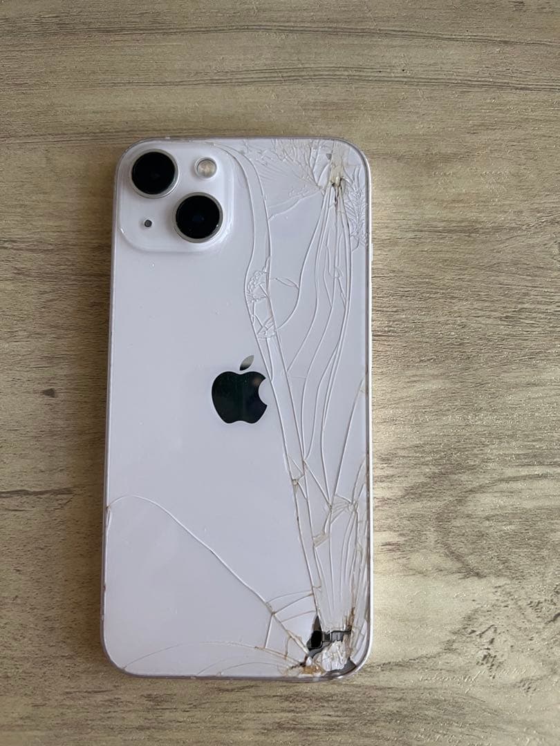 み*E様 iPhone13 破損激しめ　ジャンク