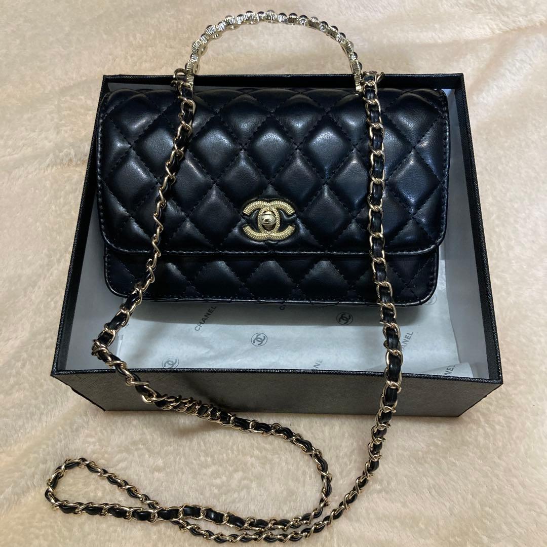 CHANEL キルティング ショルダーバッグ ブラック