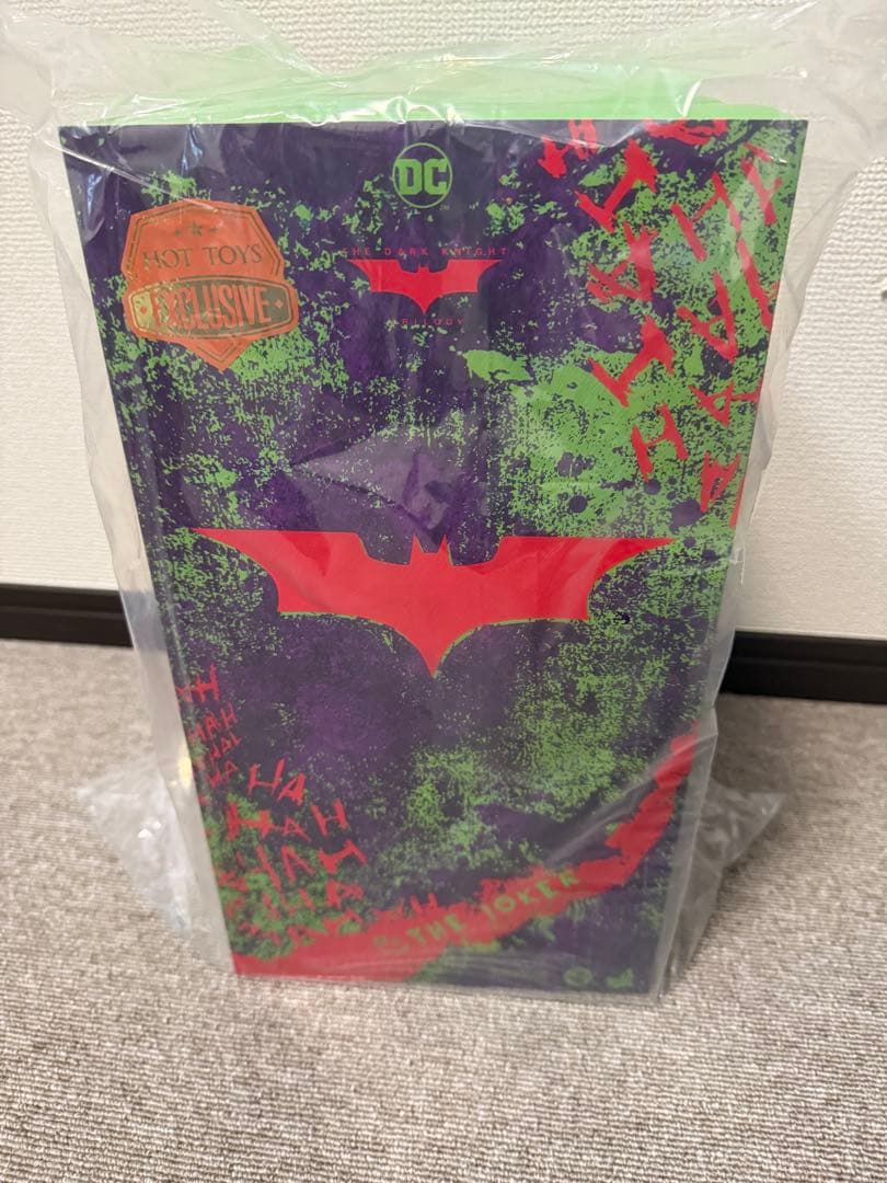 ホットトイズ　『ダークナイト』　ジョーカー（バットマン・インポスター版）