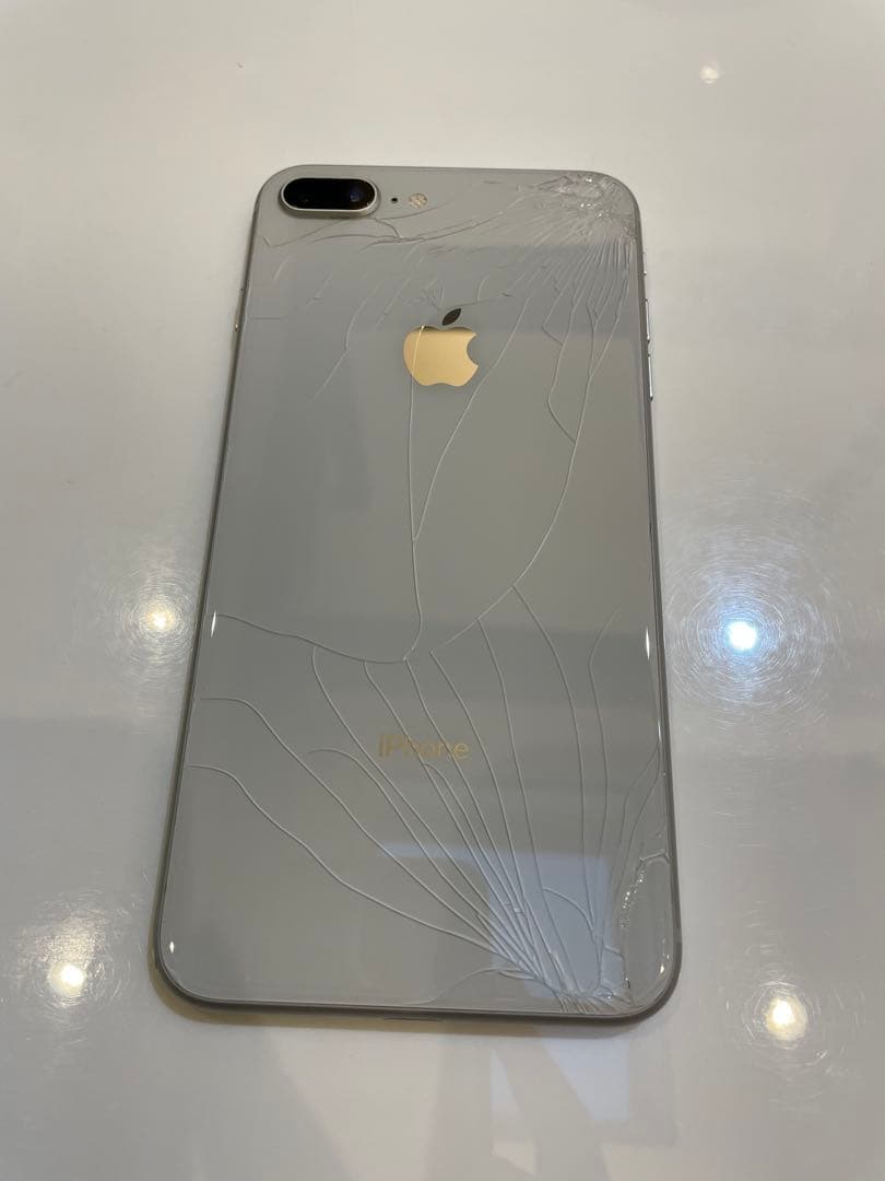Apple iPhone 8 Plus シルバー MQ9L2J/A 64GB