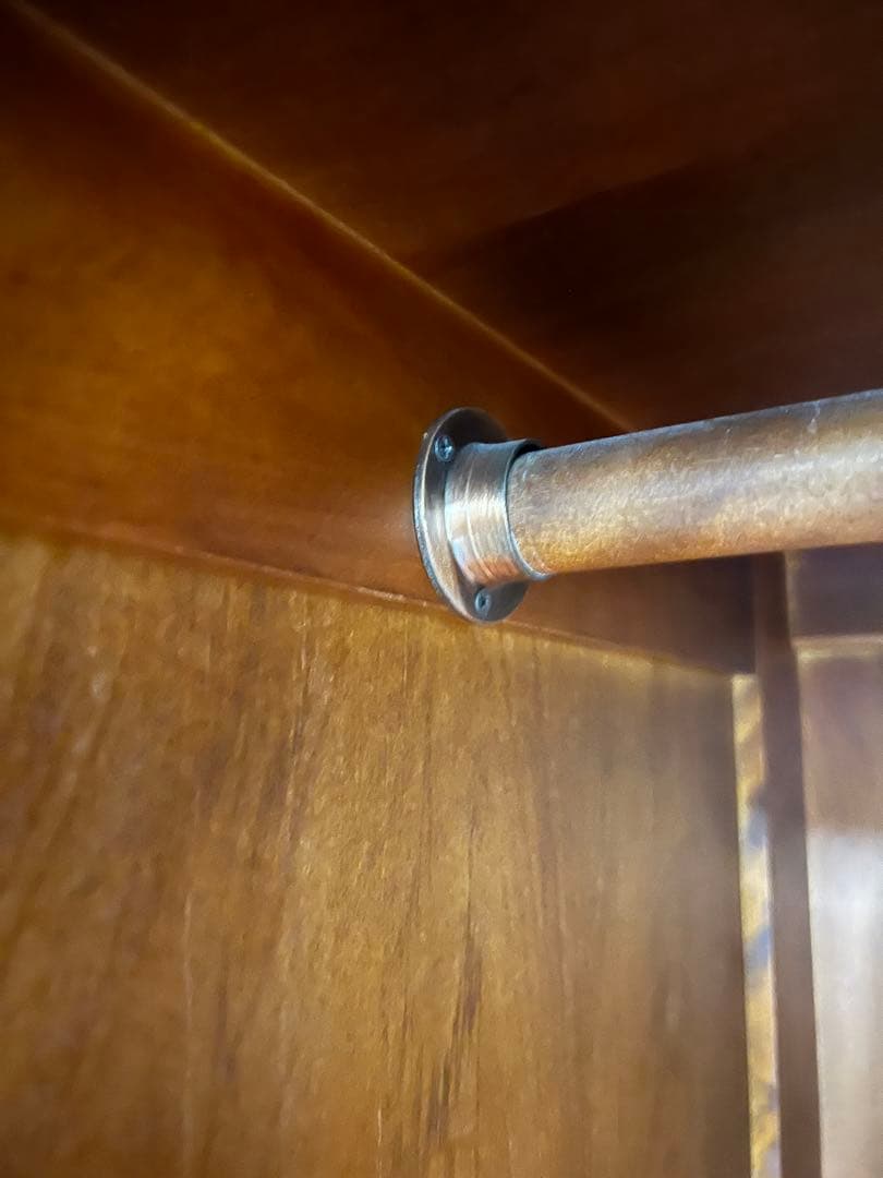 【北海道民芸家具】樺材ワードローブ｜無垢材の重厚感・収納家具