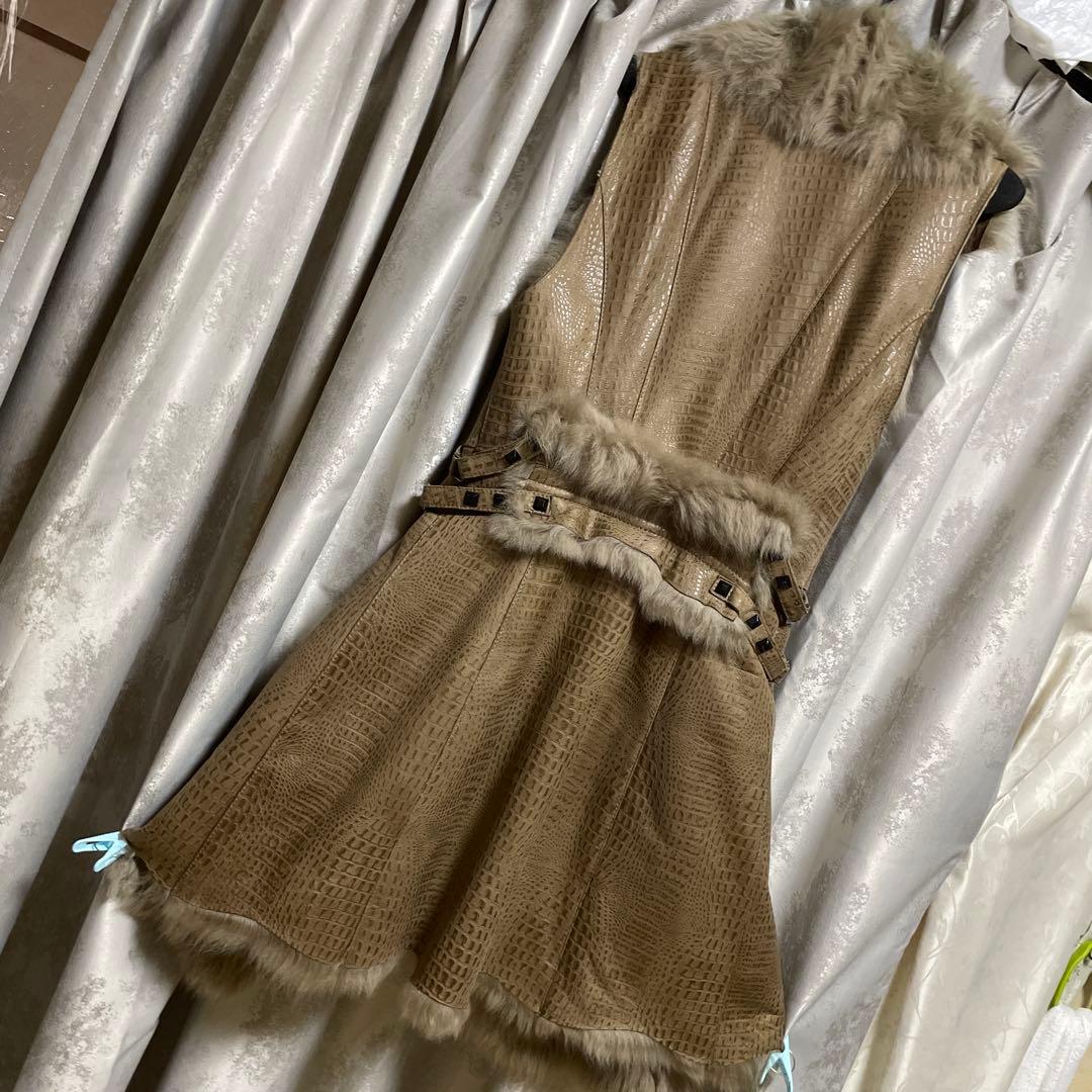 8日迄期間限定お値下げNorth beach毛皮ロングベストビンテージ