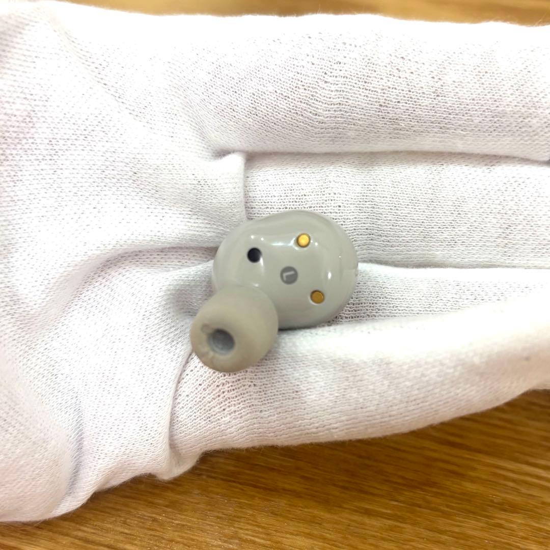 WF-1000XM5 プラチナシルバー/白