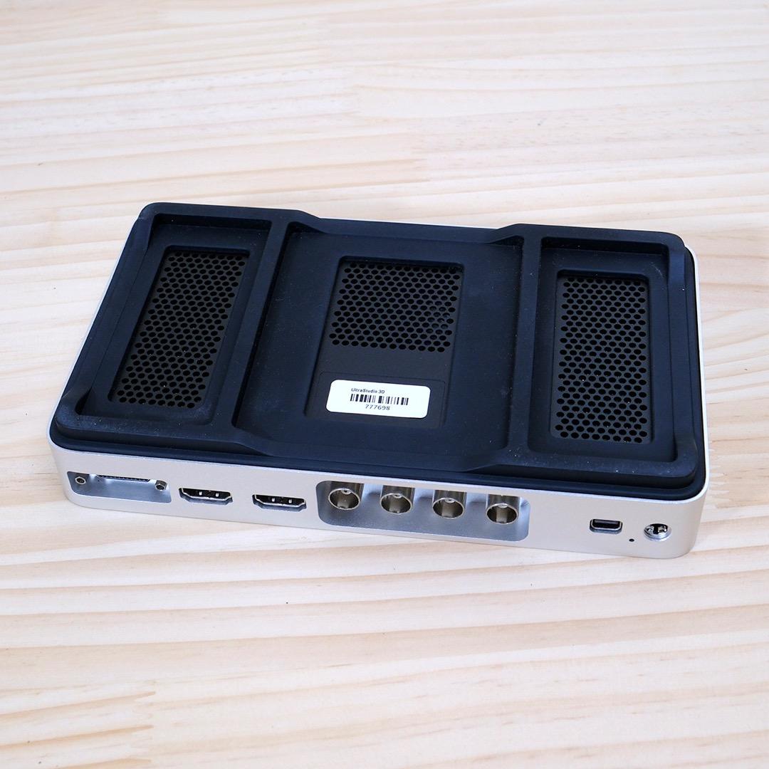 ビデオカメラ Blackmagicdesign Ultrastudio 3D