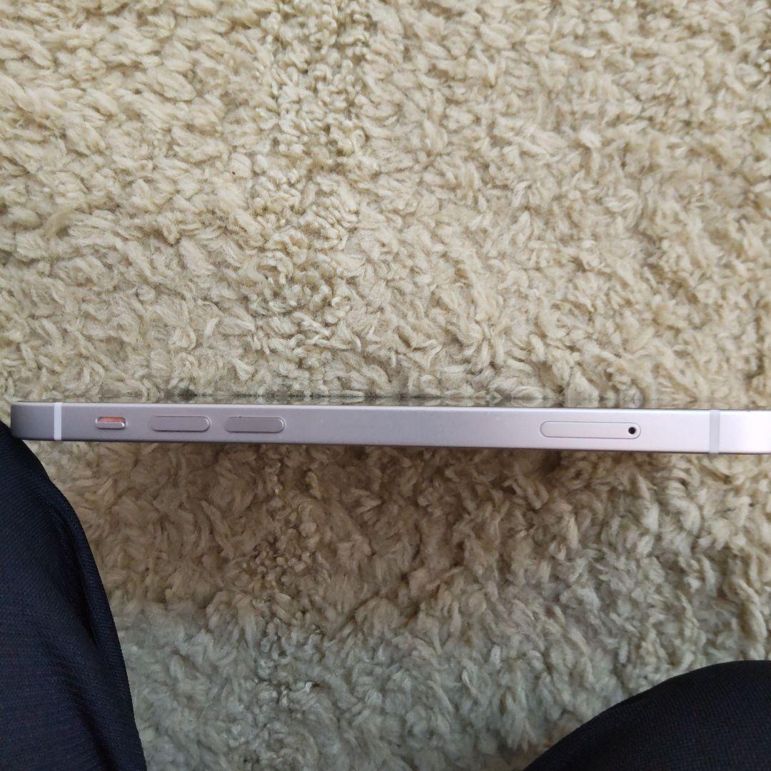 美品 iPhone12 目立った汚れ傷なし