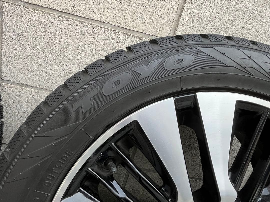 【はや】30系アルファード スタッドレスセット