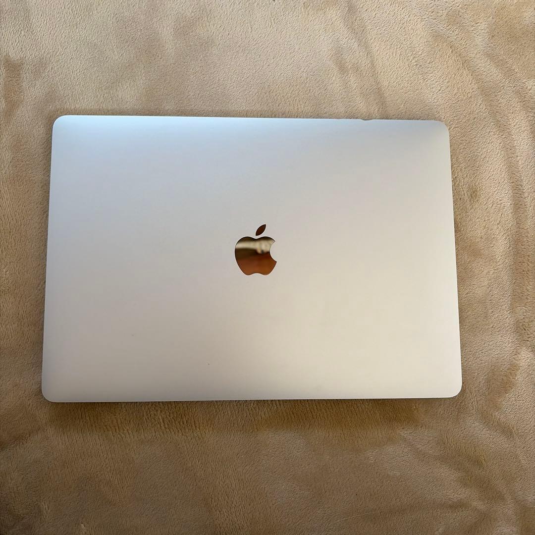 美品　Macbook Air 2020 M1 SSD 256GB RAM 8GB