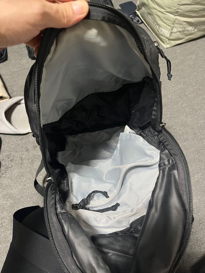 ARC'TERYX INDEX 15 ブラック バックパック