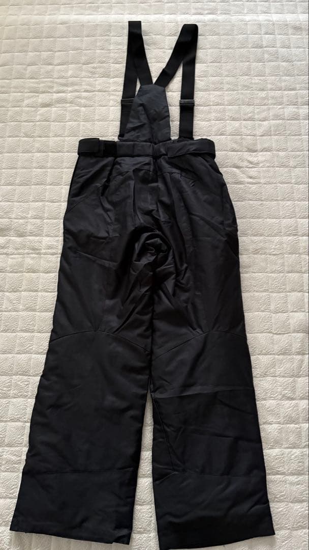 美品　DIFENDER メンズMサイズ スキーウェア 黒/緑スノーウェア　スノボ