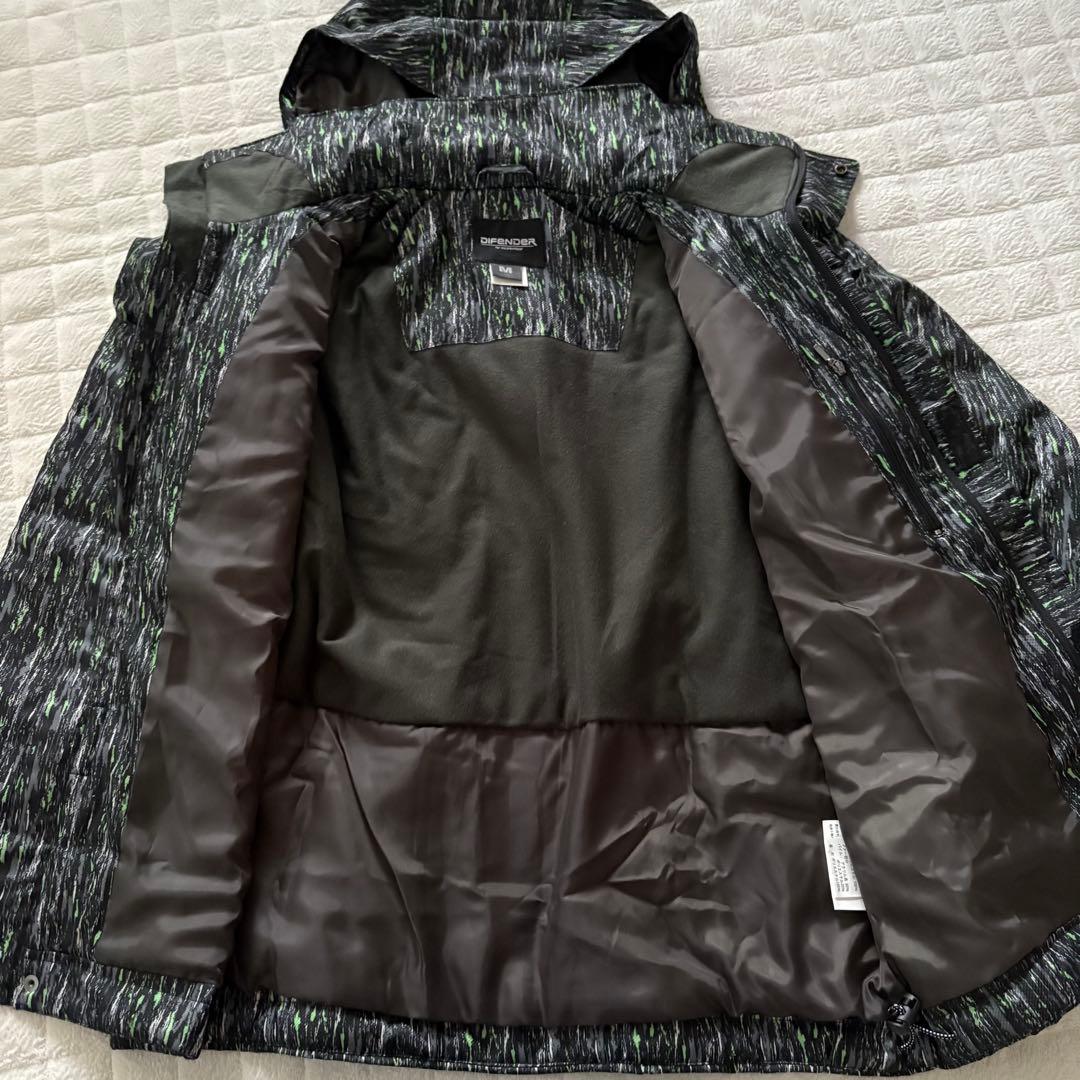 美品　DIFENDER メンズMサイズ スキーウェア 黒/緑スノーウェア　スノボ