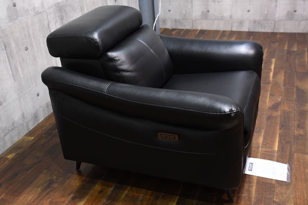 DCC22 極美品 YAMADA×IDC大塚家具 最上位モデル 1人用電動ソファ