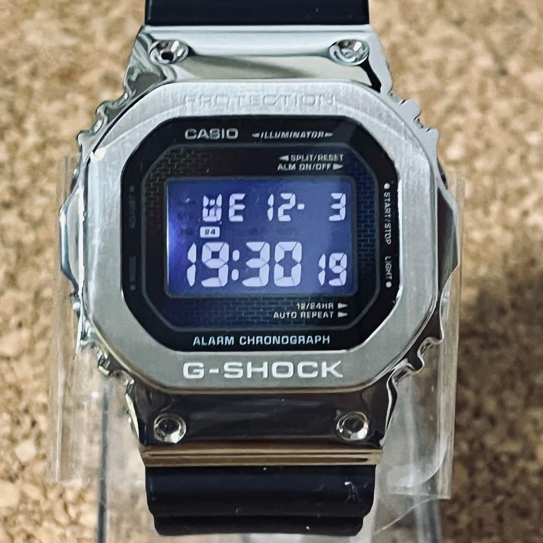 CASIO GーSHOCK/GMー5600RWー1JFメタルカバード　美品