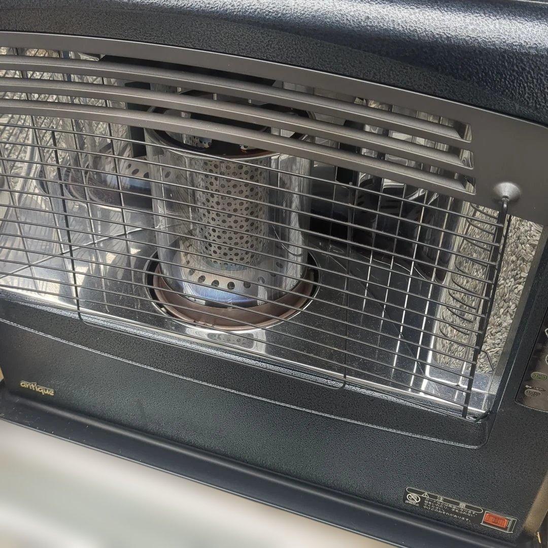 トヨトミ遠赤外線石油ファンヒーター(大容量)