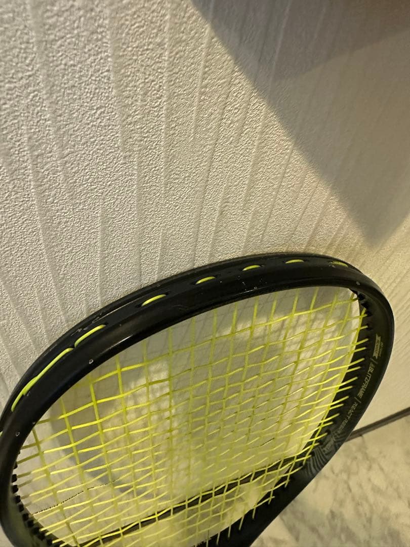 YONEX VOLTAAGE テニスラケット
