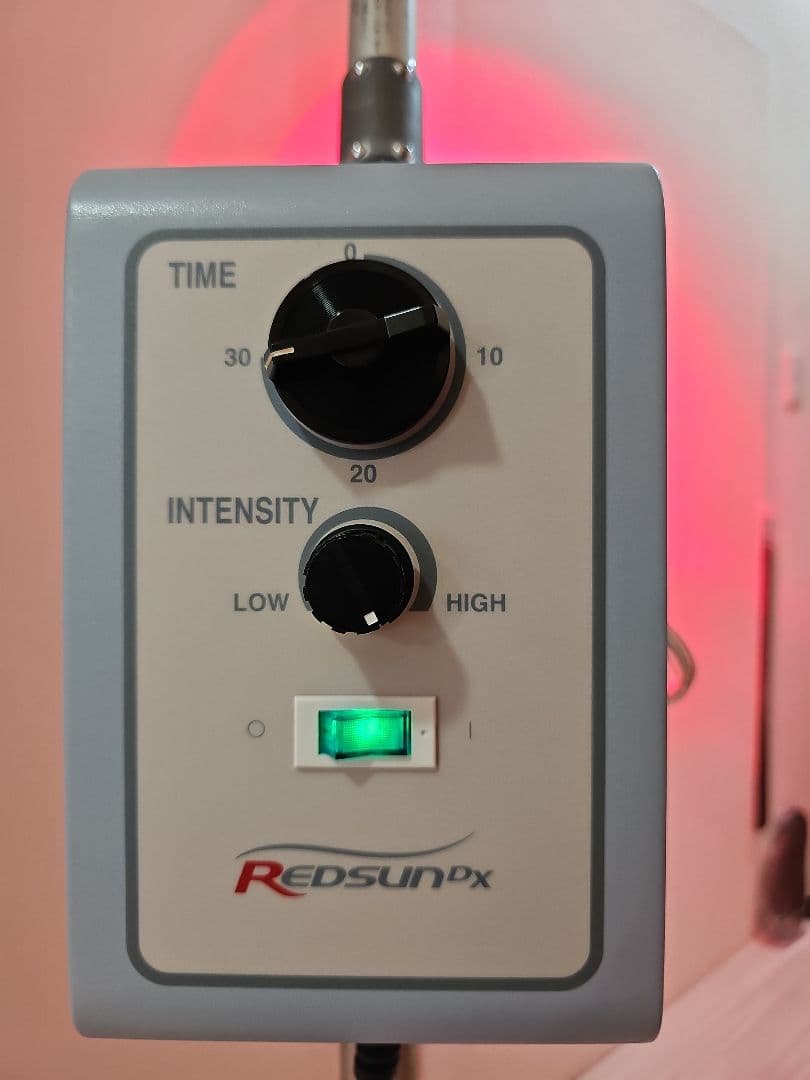 REDSUN DX 赤外線治療ランプ　赤外線治療