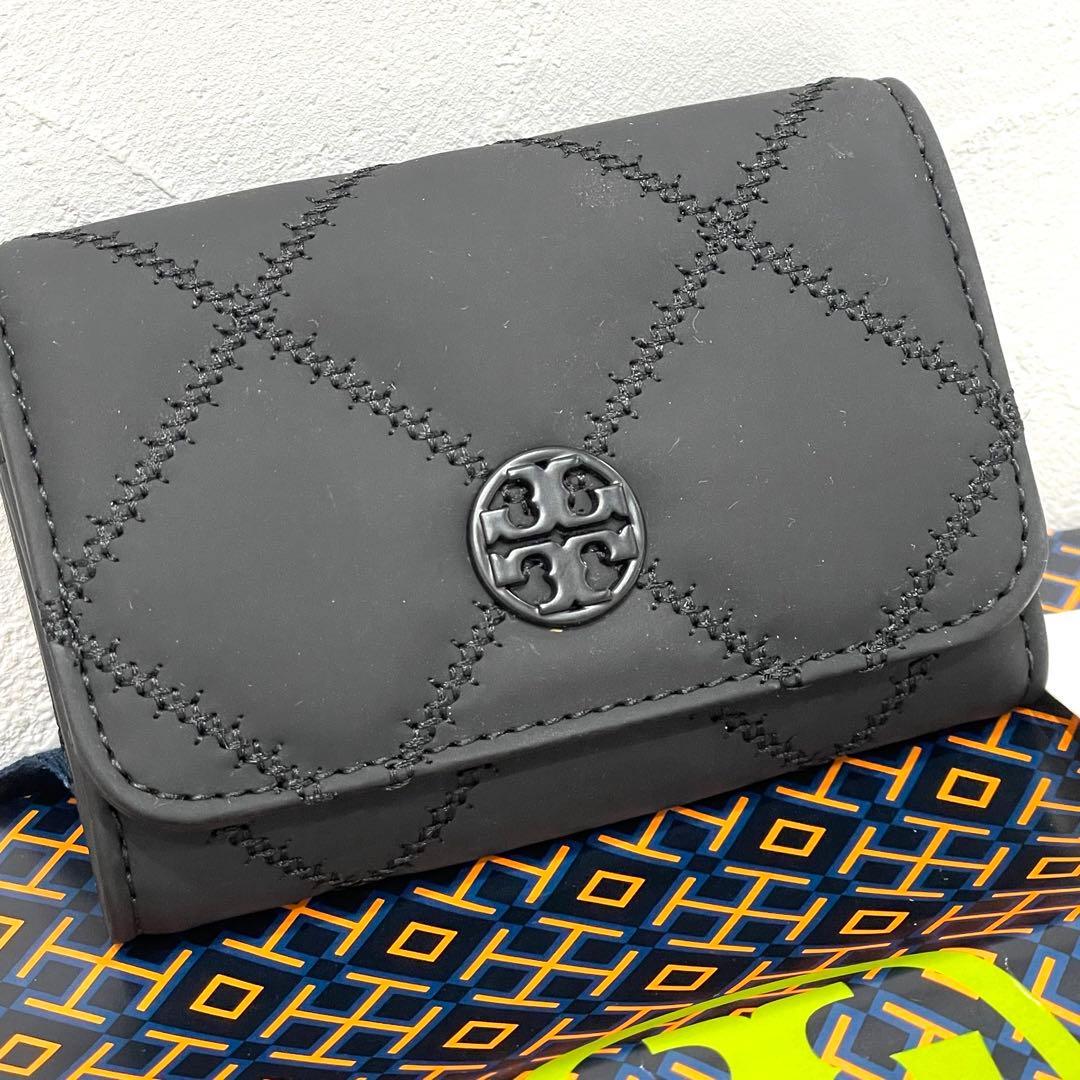 [新品] Tory Burch ブラック名刺入れ キルティング 黒