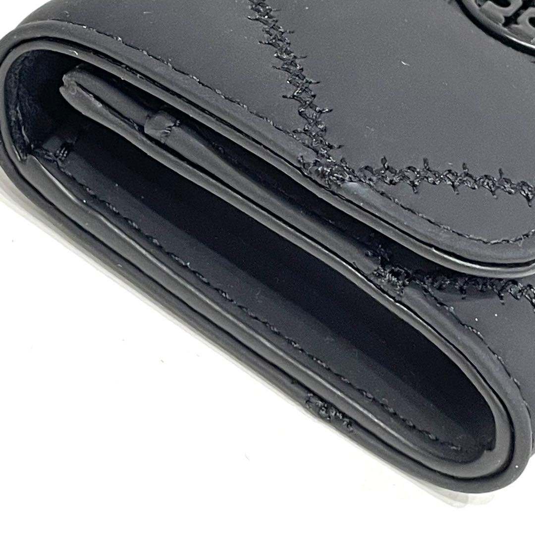 [新品] Tory Burch ブラック名刺入れ キルティング 黒