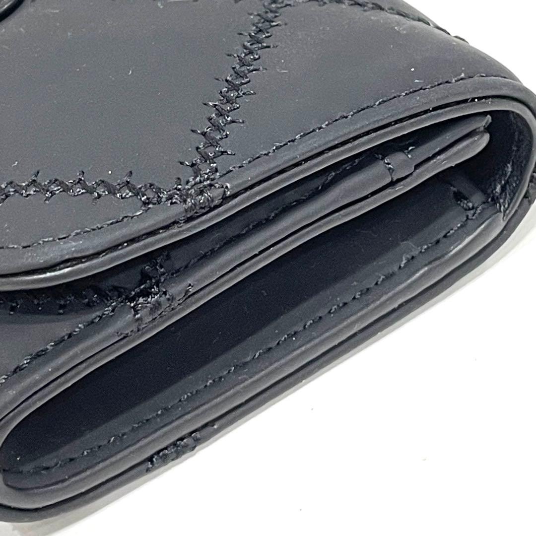 [新品] Tory Burch ブラック名刺入れ キルティング 黒