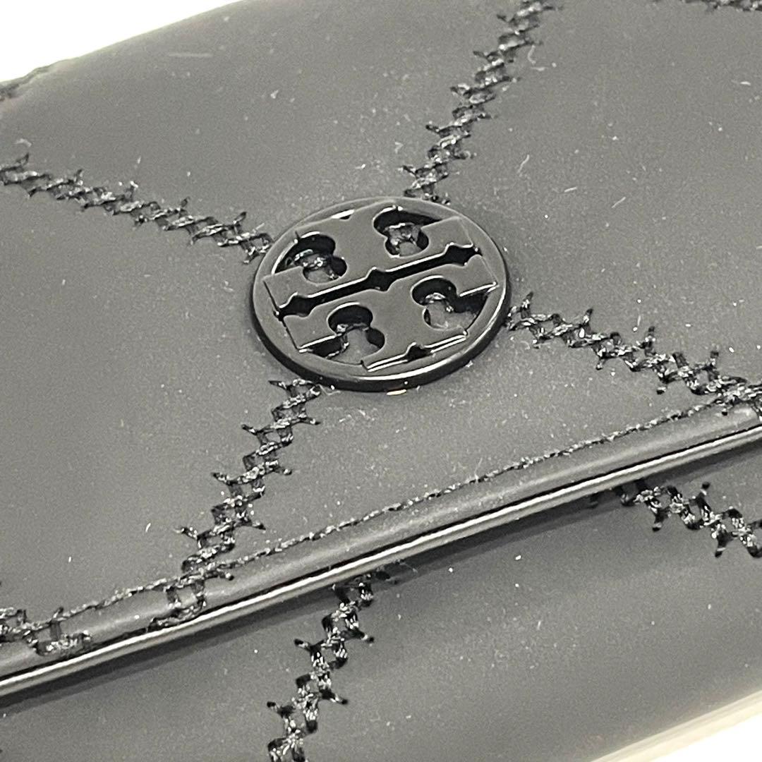 [新品] Tory Burch ブラック名刺入れ キルティング 黒