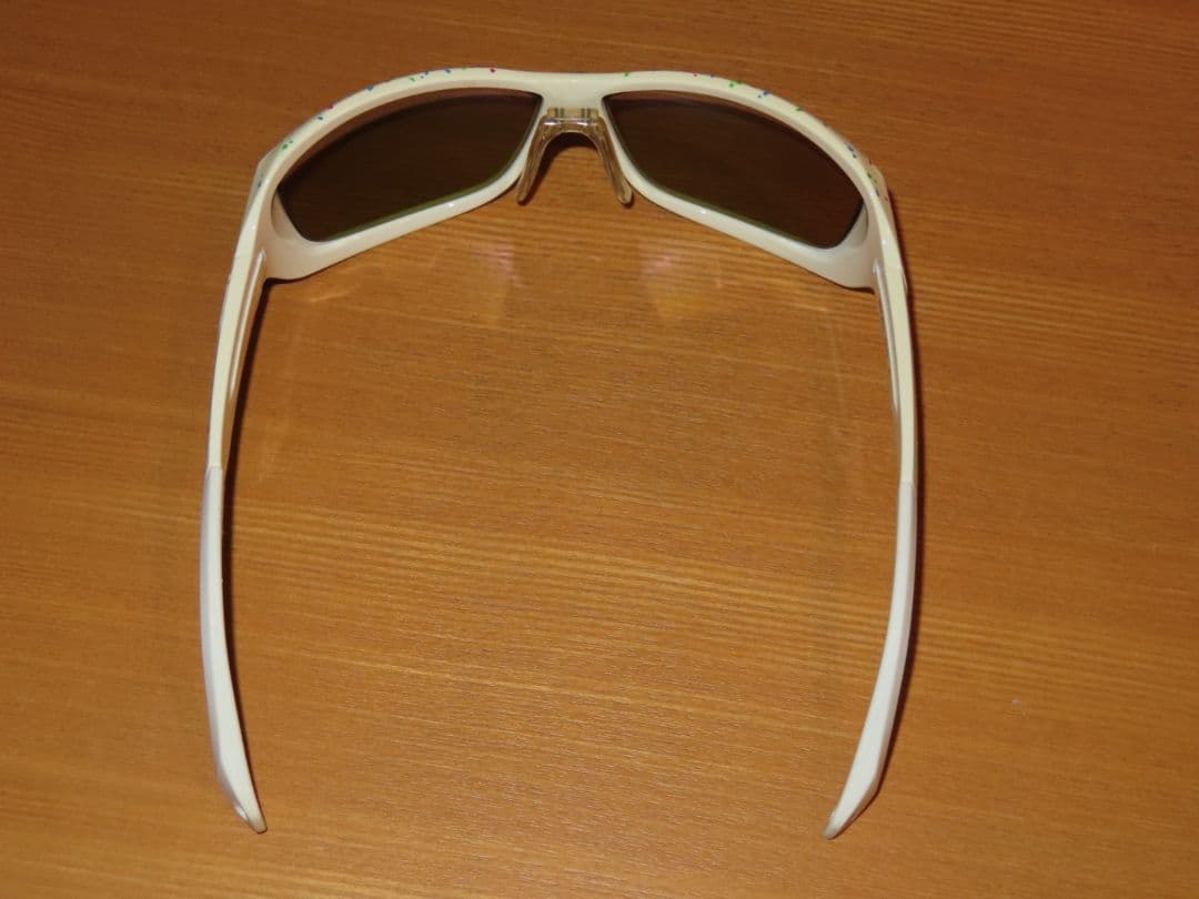 イヨケン/KIOB/Bin5/ホワイトスプラッター/イーズグリーン/ゴールドM