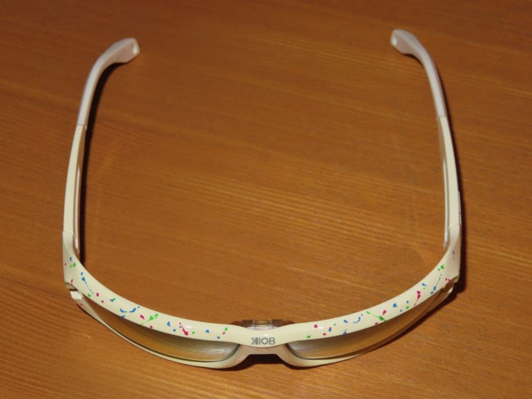 イヨケン/KIOB/Bin5/ホワイトスプラッター/イーズグリーン/ゴールドM