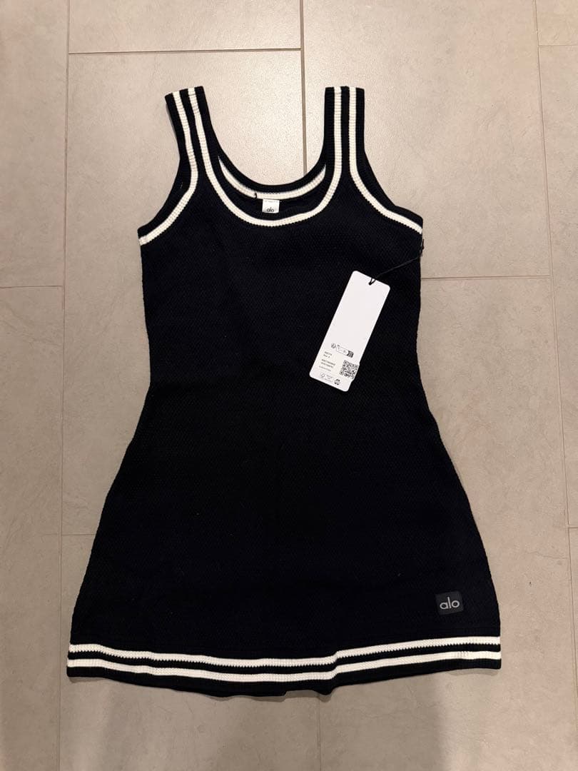 alo 未使用テニスクラブ セーターニット ドレス