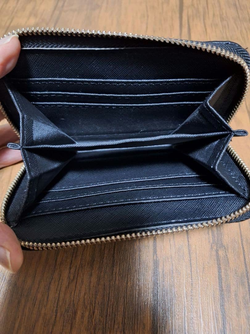 CHANEL　ノベルティ　カードミニ財布