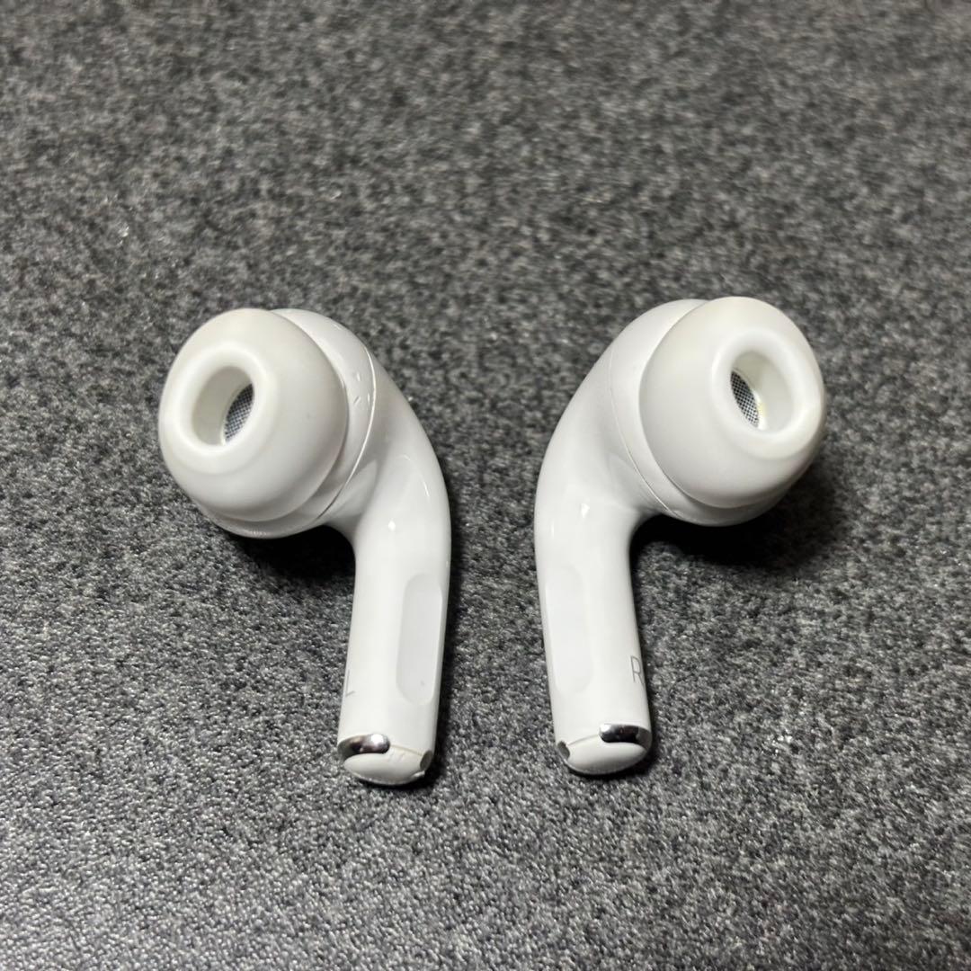 AirPods Pro 2 本体 充電ケース付き　Lightning