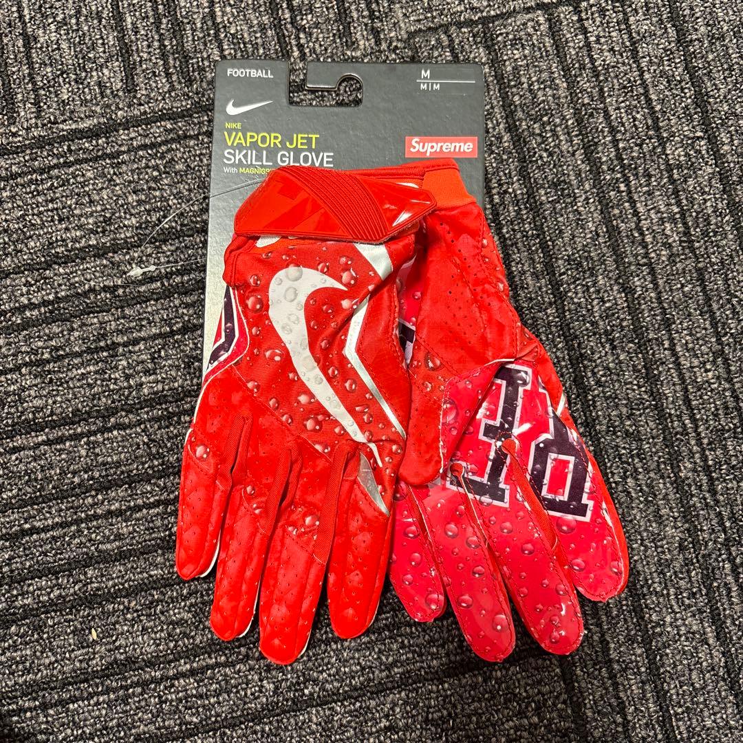 supreme nike football grove フットボール グローブ