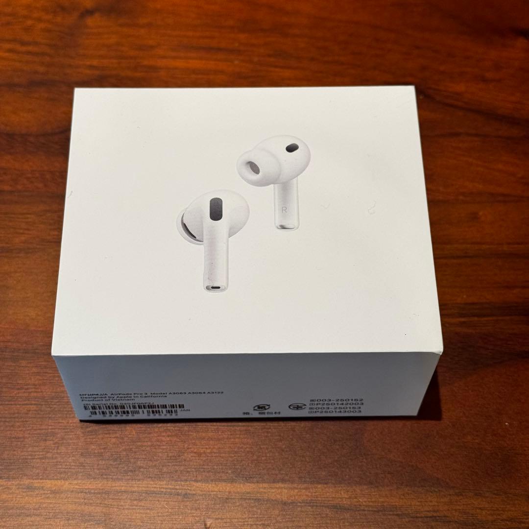 AirPods Pro 3 2025年12月購入 美品 ケース付