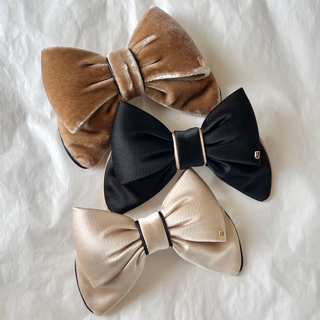 アレクサンドル ドゥ パリ 50th シルクサテン ベージュ