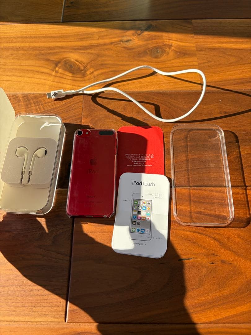 iPodtoubh 125GB Red/Gold 2個セット　第六世代