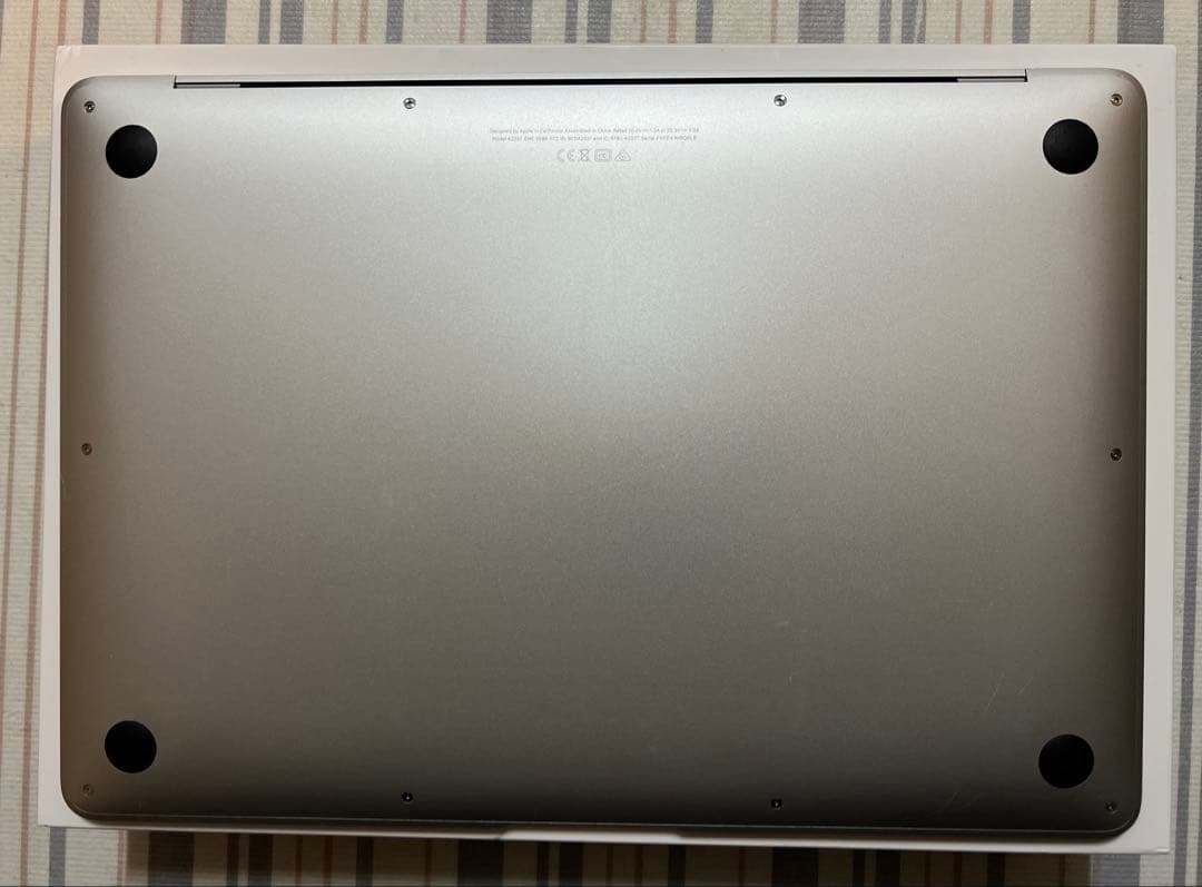 訳品MacBook Air 13インチ M1 8GB/512GB