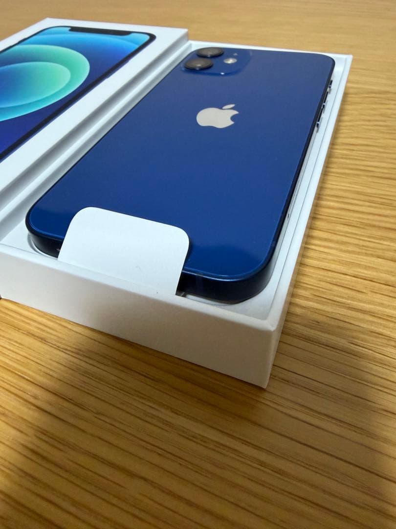 Apple iPhone 12 mini 本体 SIMフリー　箱付属品付き