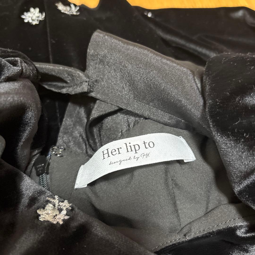 スーツ・フォーマル・ドレス herlipto Belmont Floral Velour Dress