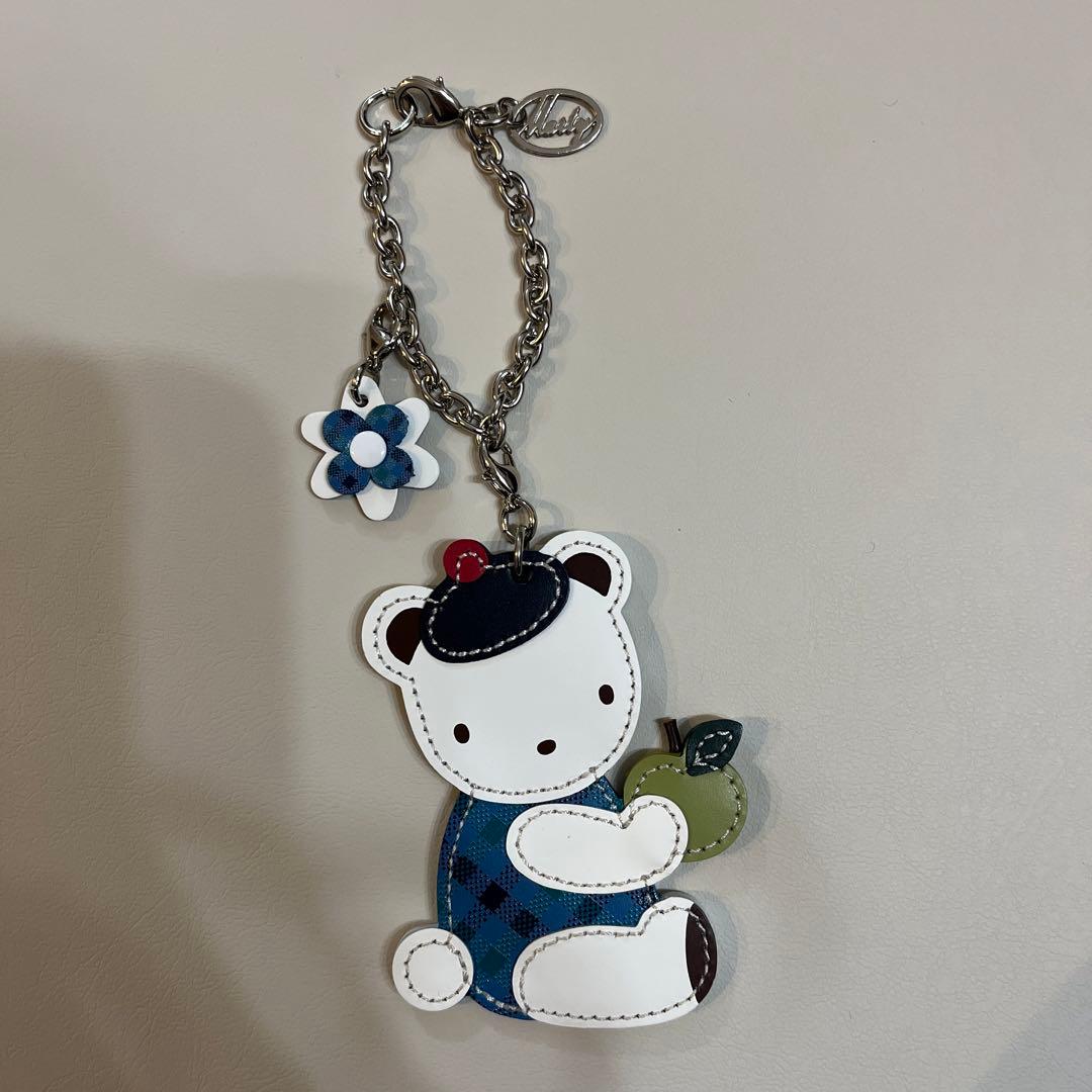 ファミリア marty チャーム