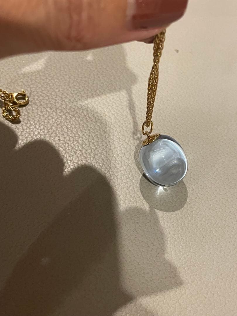 バカラ/Baccarat ペンダントトップ K18YG/クリスタル　ライトブルー