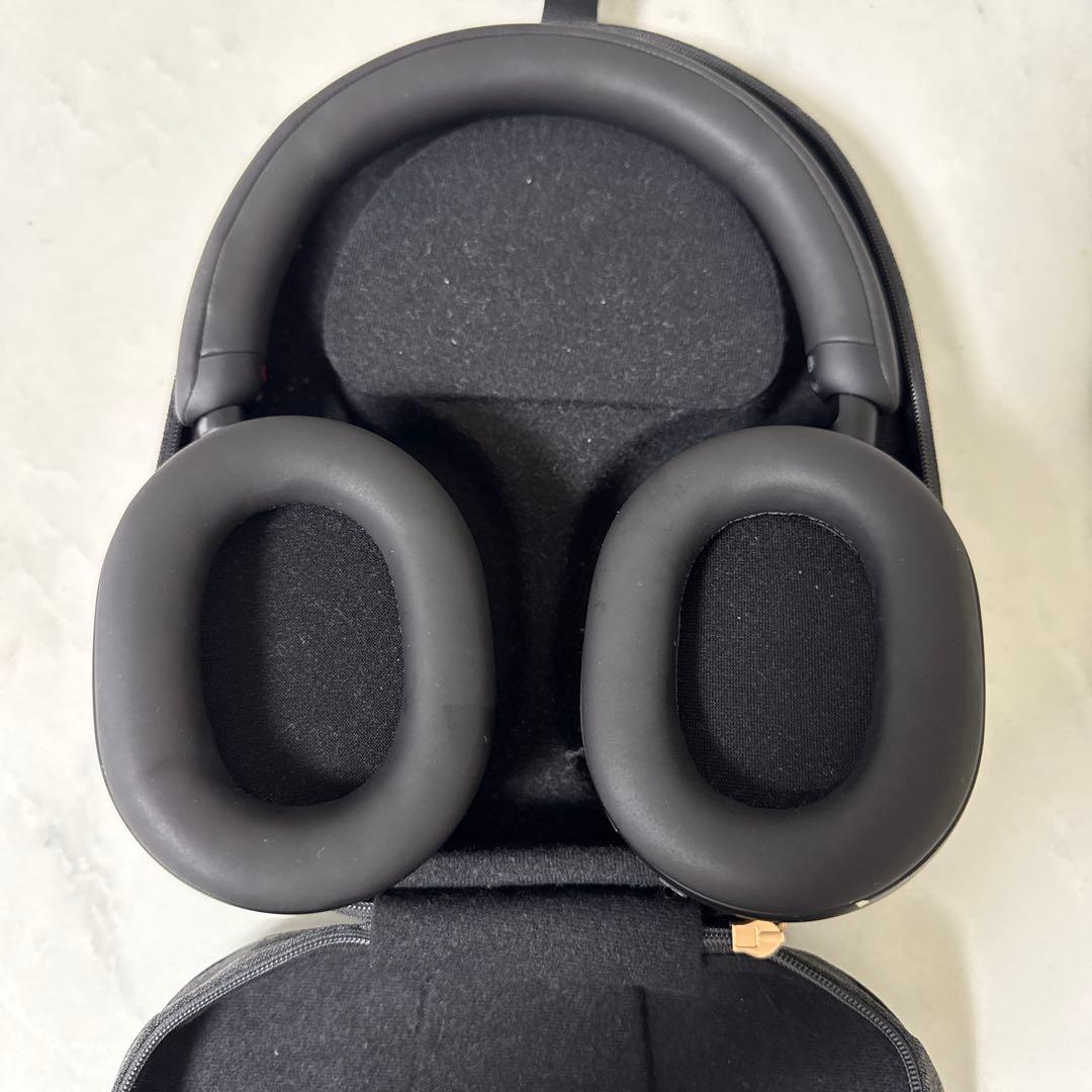 SONY wh-1000xm5 ソニー　ヘッドホン